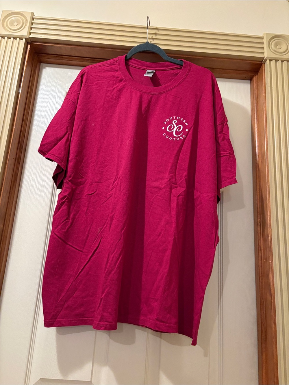 Gildan Women's Short Sleeve Tee in Fuchsia with White Chest Logo